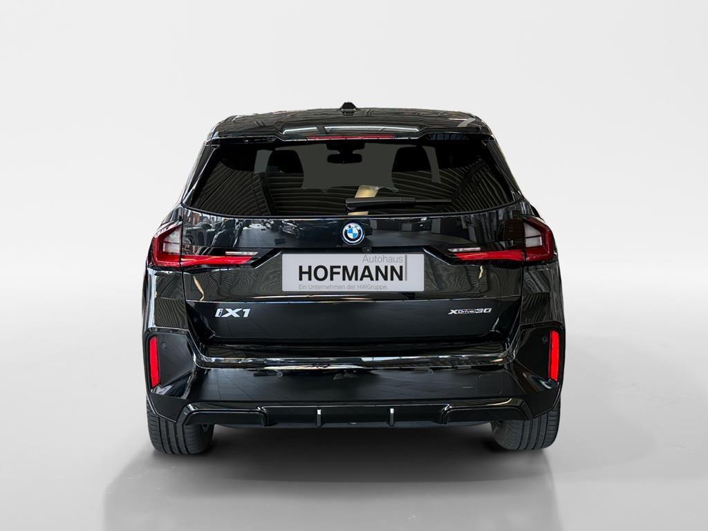 BMW iX1 M-Sport xDrive30