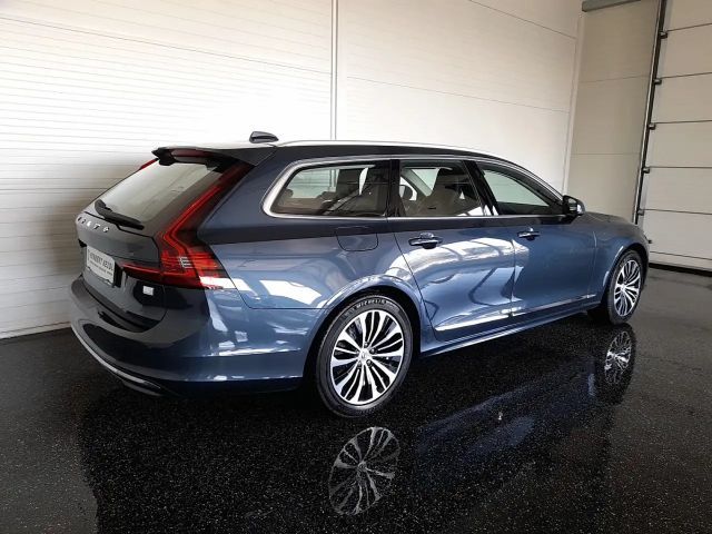 Volvo V90 AWD Core T6