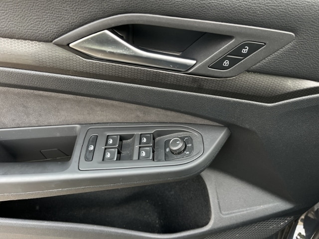 Volkswagen Golf 2.0 TSI Golf VIII