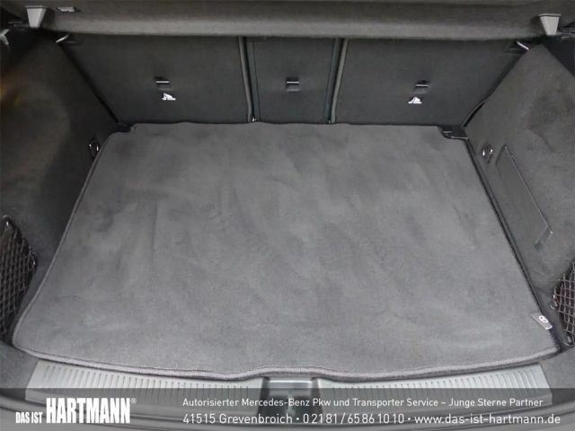 Mercedes-Benz B 200 Progressive Sedan