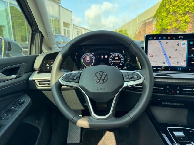 Volkswagen Golf Style eHybrid