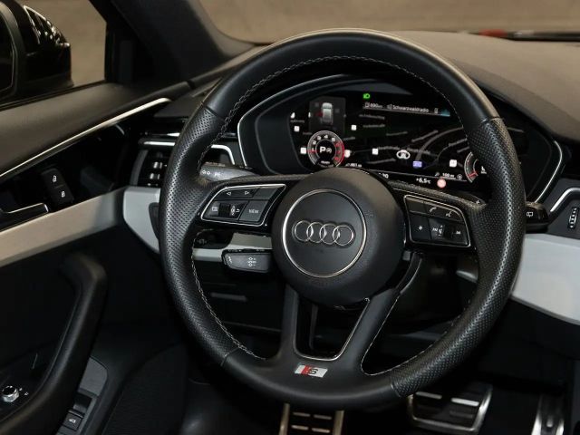 Audi A4 35 TFSI S-Line