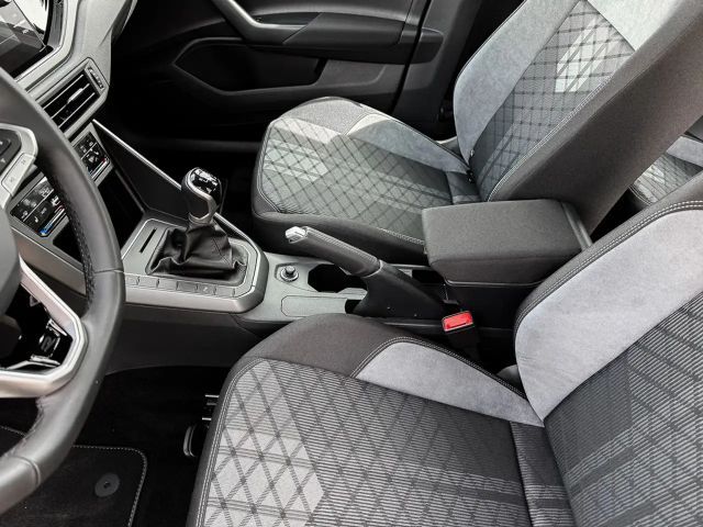 Volkswagen Taigo 1.0 TSI Life R-Line