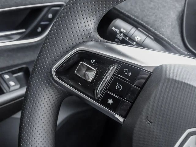 MG ZS STD ICE PDC RFK NAVI