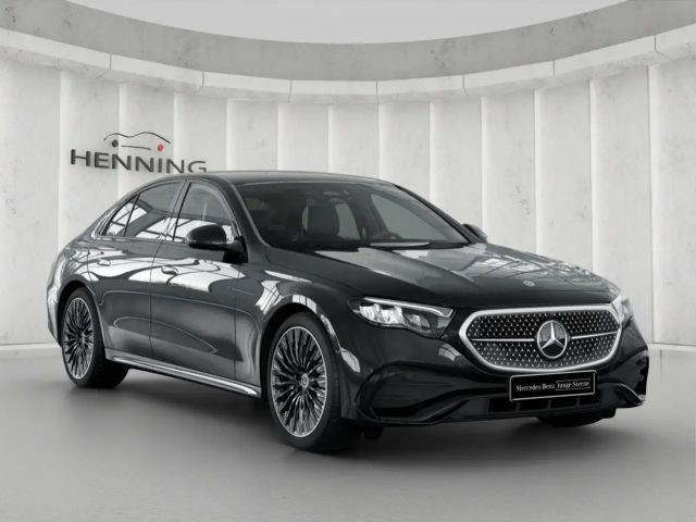 Mercedes-Benz E 200 AMG Line Sedan