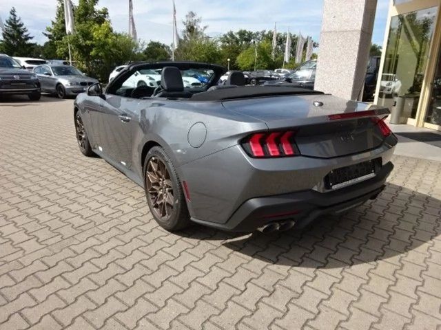 Ford Mustang Convertible GT 5.0 V8
