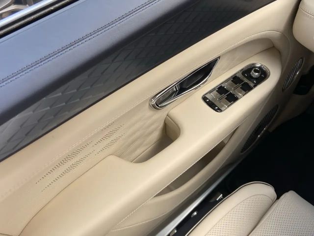 Bentley Bentayga Atelier Edition MY25