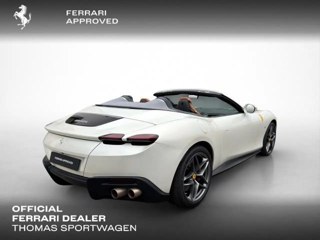 Ferrari Roma Spider