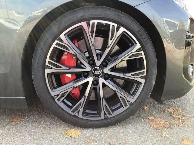 Audi A6 e-tron Avant Quattro