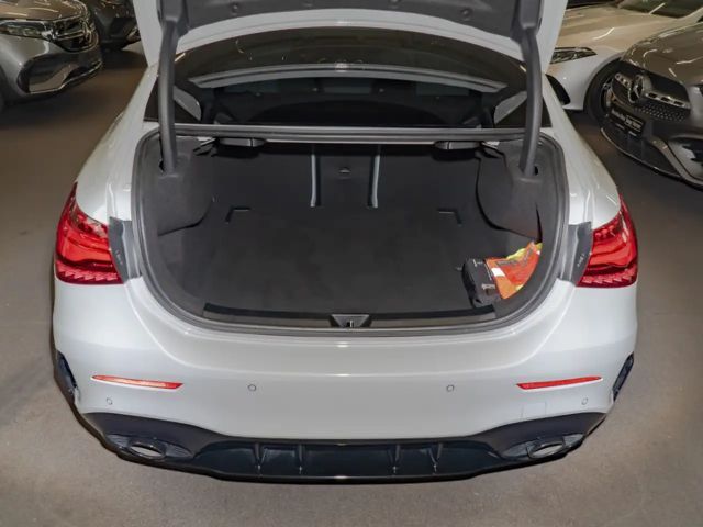 Mercedes-Benz A 35 AMG 4MATIC AMG Line