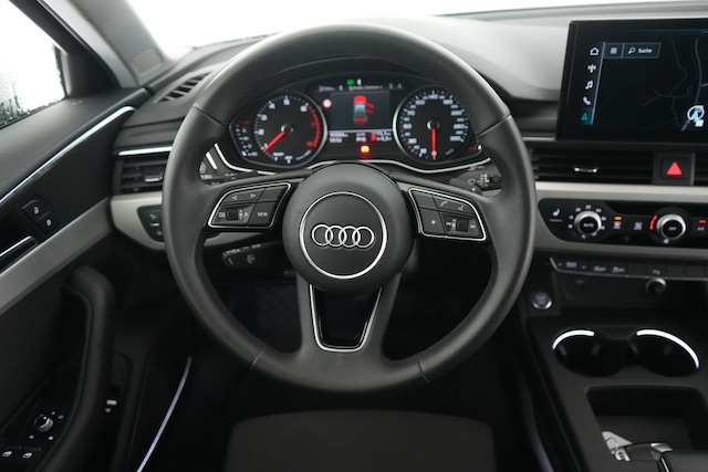 Audi A4 40 TFSI S-Tronic Sedan