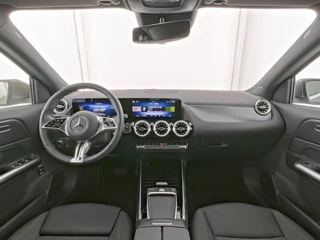 Mercedes-Benz EQA 350 4MATIC Advanced