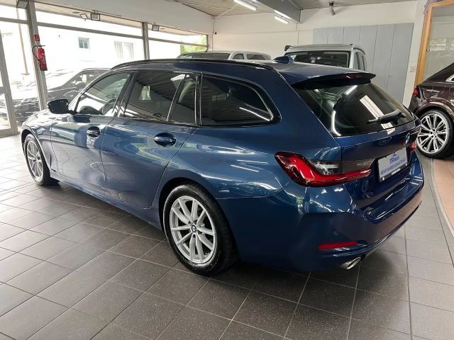 BMW 318 318d Touring