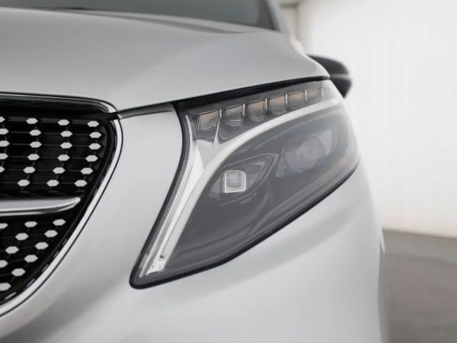 Mercedes-Benz V 300 4MATIC V 300 d
