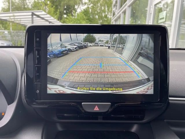 Toyota Yaris Hatchback Hybride VVT-i