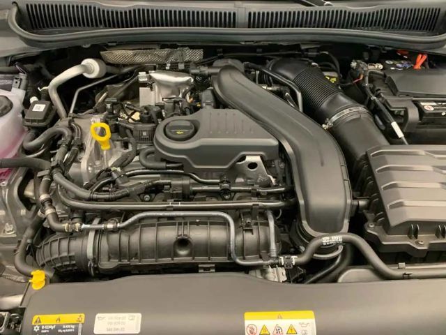 Volkswagen Taigo 1.5 TSI DSG Life