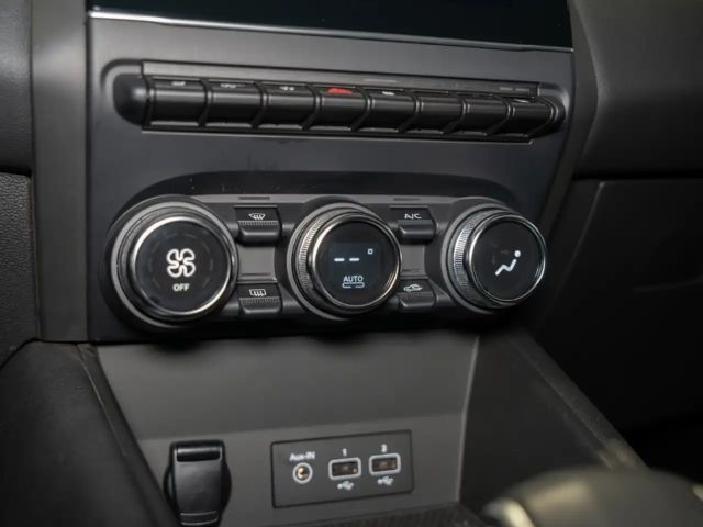 Renault Captur EDC Hybrid Techno