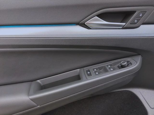 Volkswagen Golf 1.5 eTSI DSG