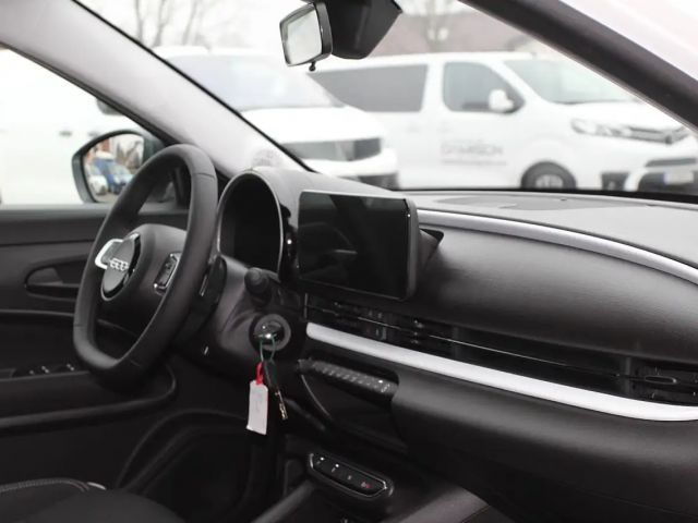 Fiat 600e Hybrid 100 6-Gang eDCT