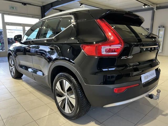 Volvo XC40 Core Recharge T4