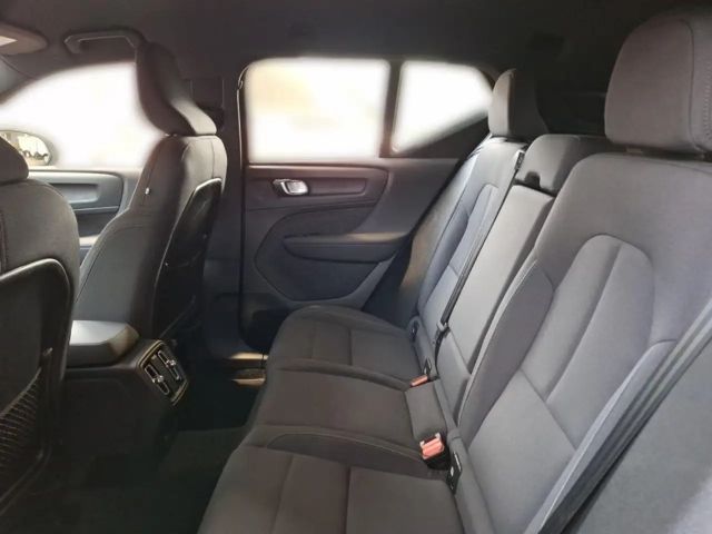 Volvo XC40 Core Recharge