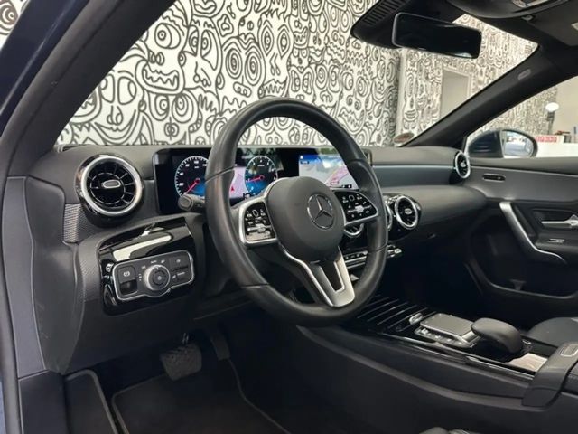 Mercedes-Benz A 200 Limo 4-MATIC*8G-DCT*WIDE*MBUX*AHK*KAM*STDH
