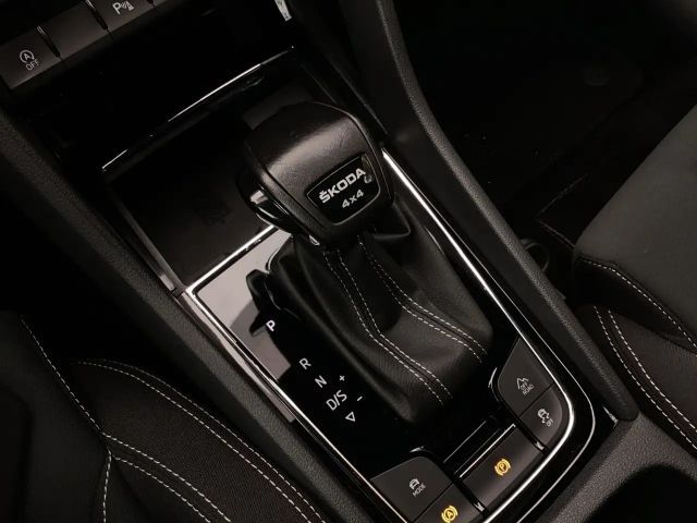 Skoda Karoq 2.0 TSI Sportline