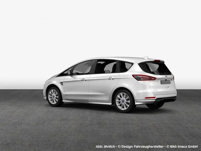 Ford S-Max Titanium