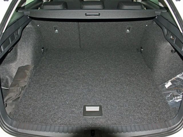 Skoda Octavia Essence TSI