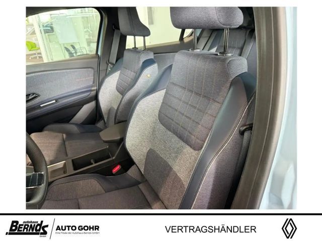 Renault 4 Comfort E-Tech Techno