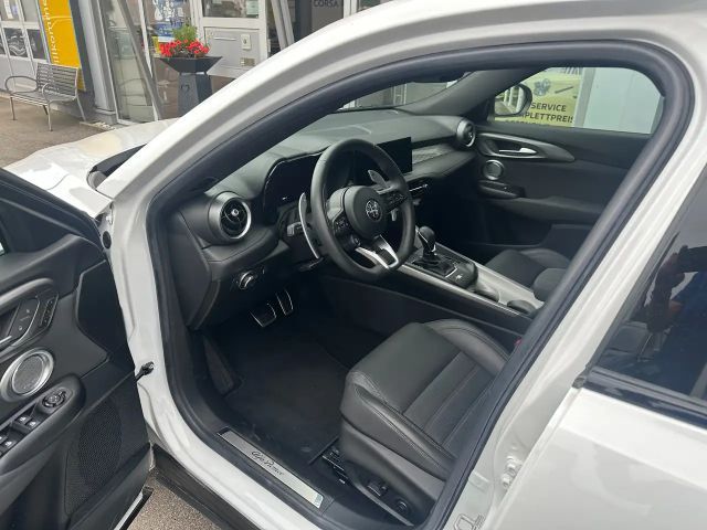 Alfa Romeo Tonale AWD Hybrid Veloce