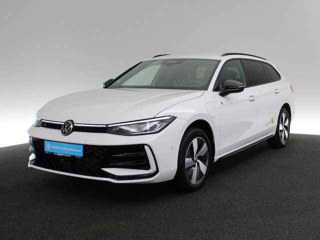 Volkswagen Passat R-Line eHybrid