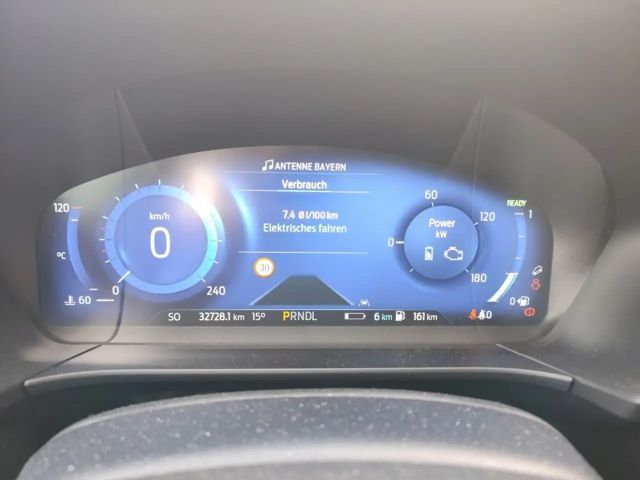 Ford Kuga Plug in Hybrid Titanium