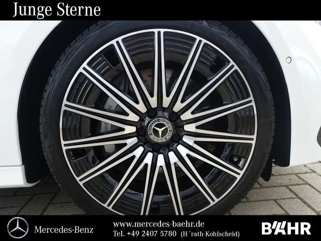 Mercedes-Benz E 200 AMG Line Sedan