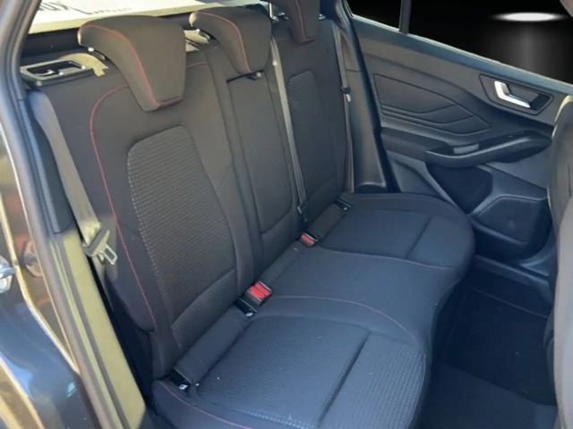 Ford Focus ST Line Wagon