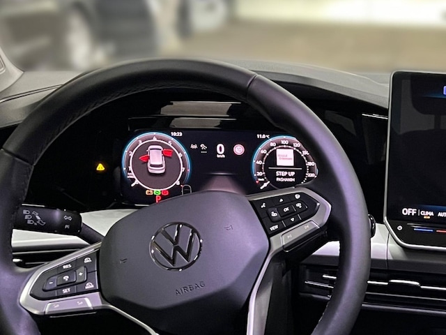 Volkswagen Golf 1.5 eTSI DSG Golf VIII Life