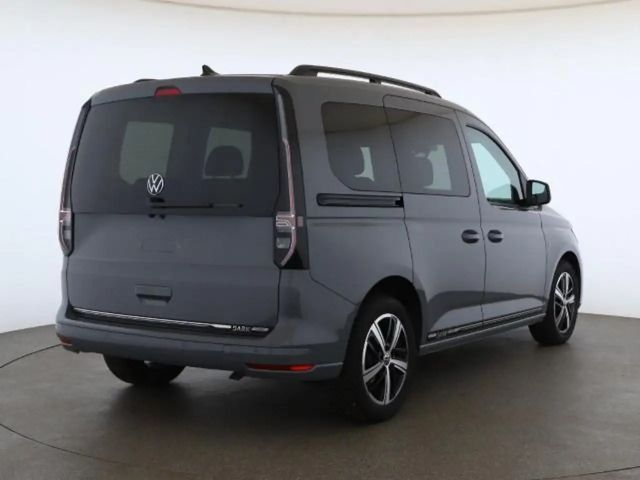 Volkswagen Caddy TSI DARK LABEL PANO LED KAMERA VIRTUAL