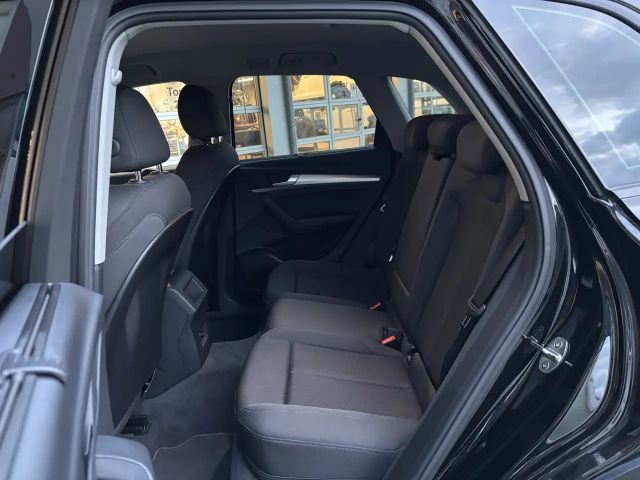 Audi Q5 40 TDI Business Quattro