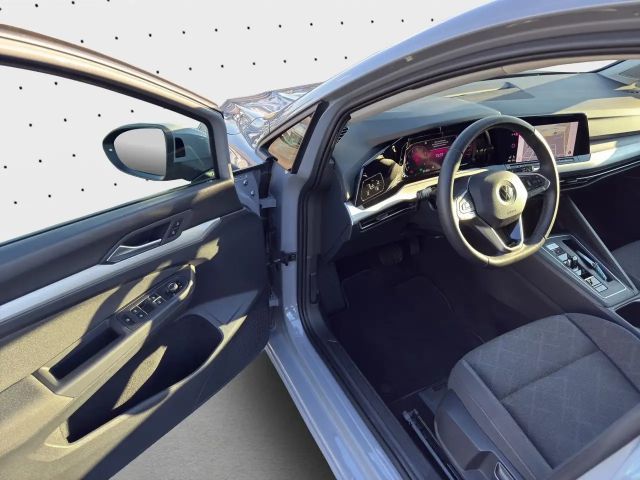 Volkswagen Golf 1.5 eTSI DSG Golf VIII Life