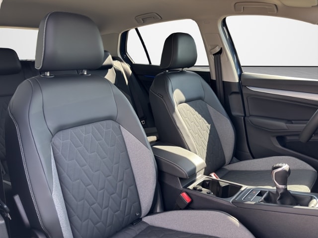 Volkswagen Golf 1.5 TSI Golf VIII