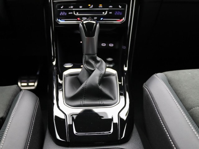 Volkswagen T-Roc 1.5 TSI DSG R-Line