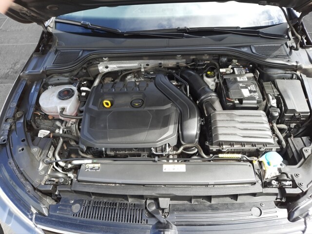 Volkswagen Golf 1.5 eTSI Golf VIII Variant