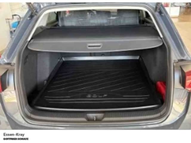 Volkswagen Golf 1.5 eTSI DSG Style Variant