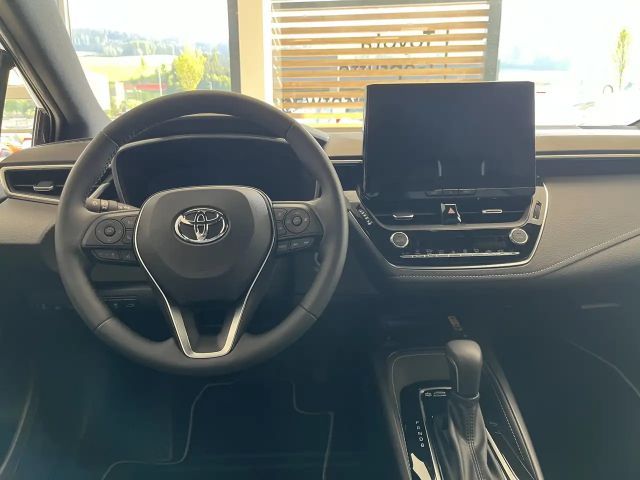 Toyota Corolla Active Hybride Touring