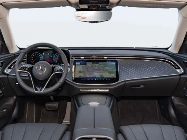 Mercedes-Benz E 200 E 200 d Sedan