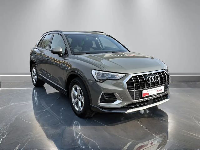 Audi Q3 35 TFSI S-Tronic