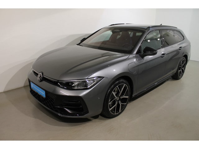 Volkswagen Passat DSG R-Line eHybrid