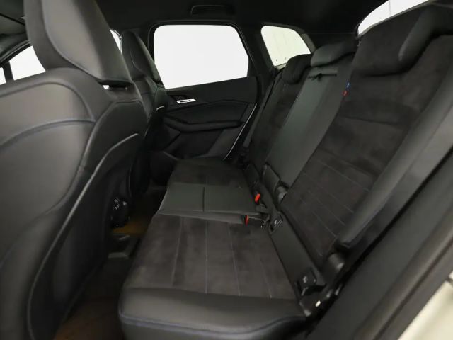 BMW 218 218d Active Tourer Sedan