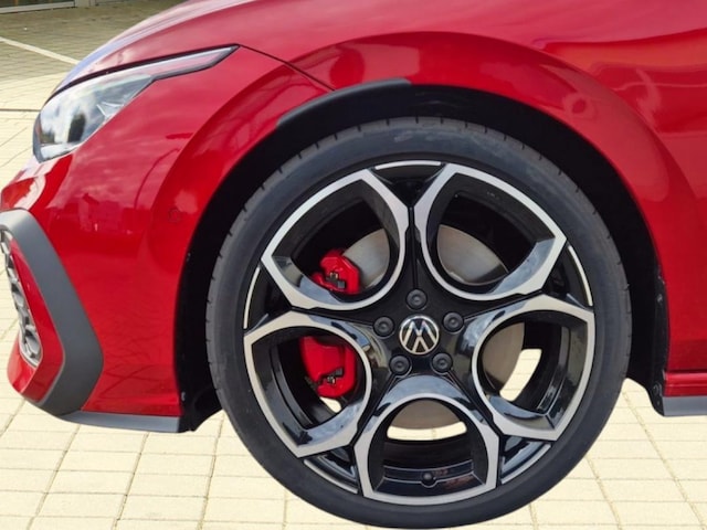 Volkswagen Golf 2.0 TSI DSG GTI