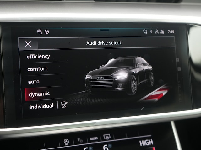 Audi A6 45 TFSI S-Tronic Sedan